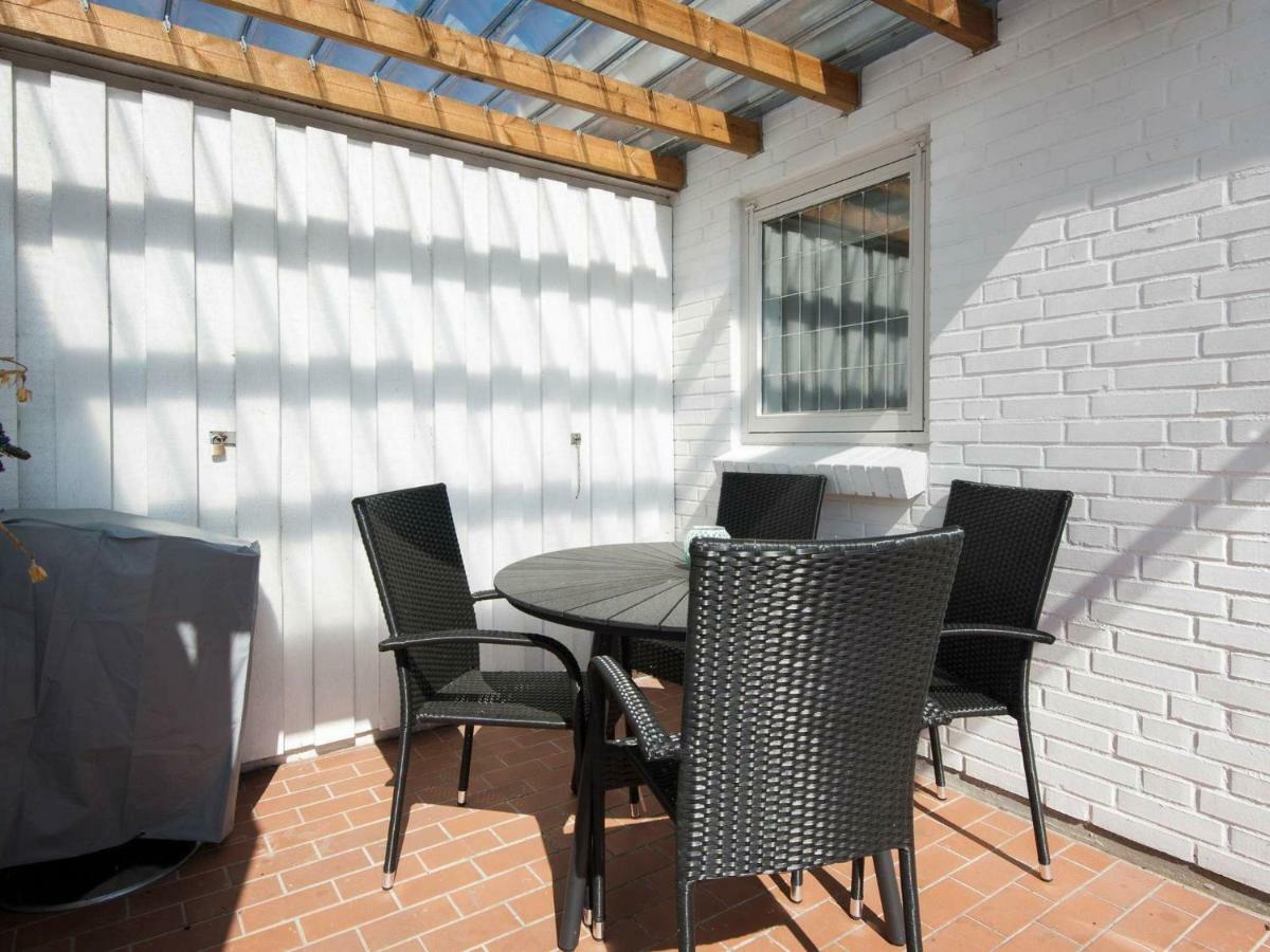 4 Person Holiday Home In Gr Sten Grasten Exterior photo
